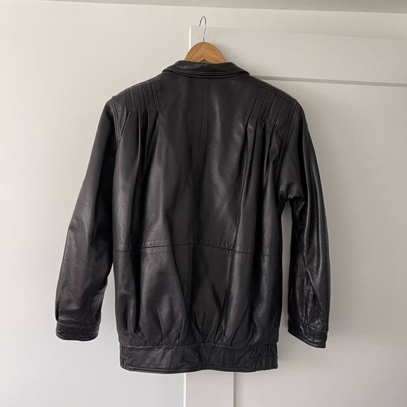 The Olde Hide House Vintage 90s Women’s Leather Jacket - Picture 5 of 5